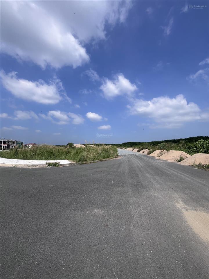 Cần bán nền bt dự án la maison de,phước lộc,cần giờ,dt 460 m2 mt đường 24 m giá 31 tr/m2  huy