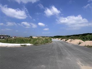 Cần bán nền bt dự án la maison de,phước lộc,cần giờ,dt 460 m2 mt đường 24 m giá 31 tr/m2  huy