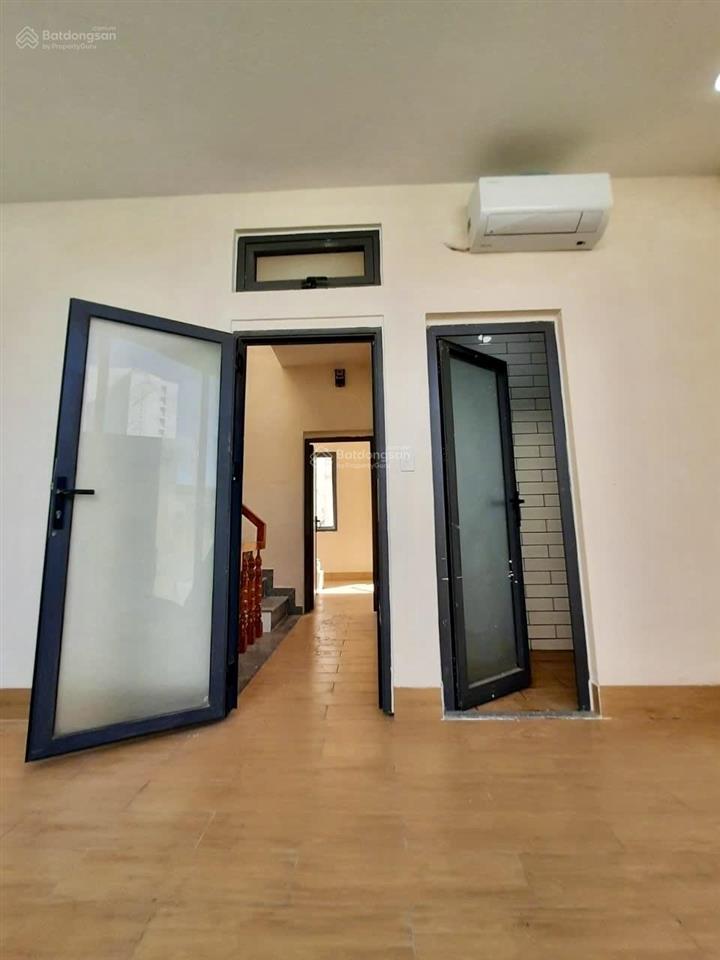 Nhà 3 tầng  dòng tiền 20tr/1 tháng gồm 5pn khép kín  hẻm xe hơi  gần mt đỗ xuân hợp