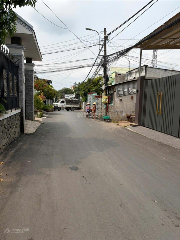 Giá siêu hời chỉ 50tr/m2 sỡ hữu 232m2 đất mặt tiền đường 15 nguyễn văn tăng p long thạnh mỹ q9