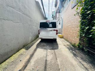 Bán nhà 68m2 shr hẻm xe hơi sát bên metro