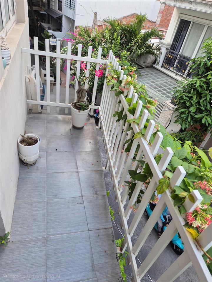 Nhà quận 3 lê văn sỹ giá tốt hiếm trong khu vực