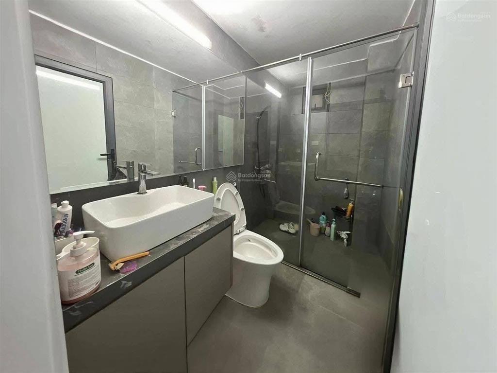 14tỷ8 (tl)  ngõ 175 lạc long quân  60m2*5t  ô tô đỗ cửa  4pn  không quy hoạch  nhà đẹp ở ngay