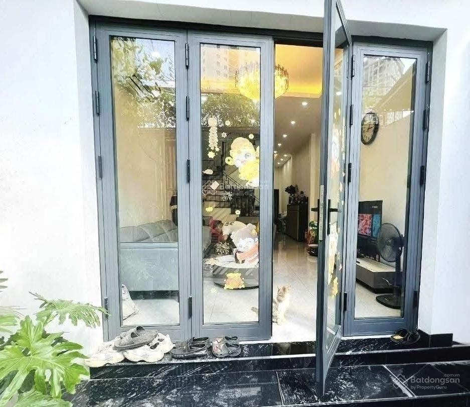 14tỷ8 (tl)  ngõ 175 lạc long quân  60m2*5t  ô tô đỗ cửa  4pn  không quy hoạch  nhà đẹp ở ngay