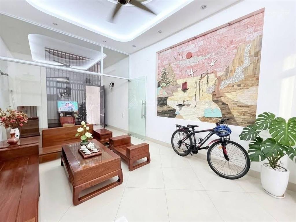 56m2  4 tầng  12.8 tỷ  ngõ 267 hoàng hoa thám  mt 4m  500m ra hồ tây  vf3 đỗ cửa  2 thoáng