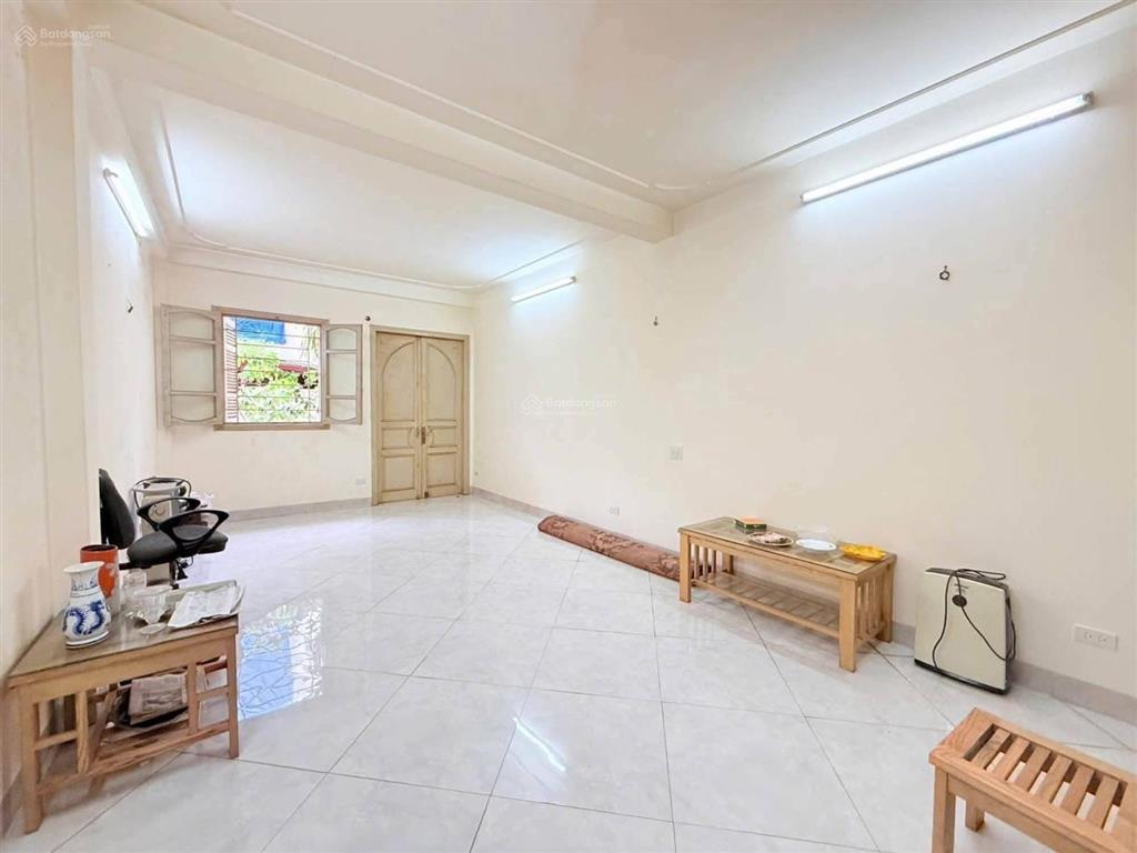 56m2  4 tầng  12.8 tỷ  ngõ 267 hoàng hoa thám  mt 4m  500m ra hồ tây  vf3 đỗ cửa  2 thoáng