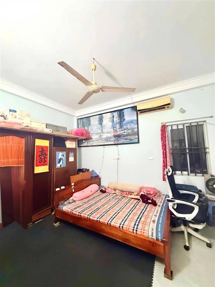 35m2  5 tầng  7,9 tỷ  mặt ngõ hồ tùng mậu  lô góc 2 thoáng  70m ra phố  nhà còn mới đẹp