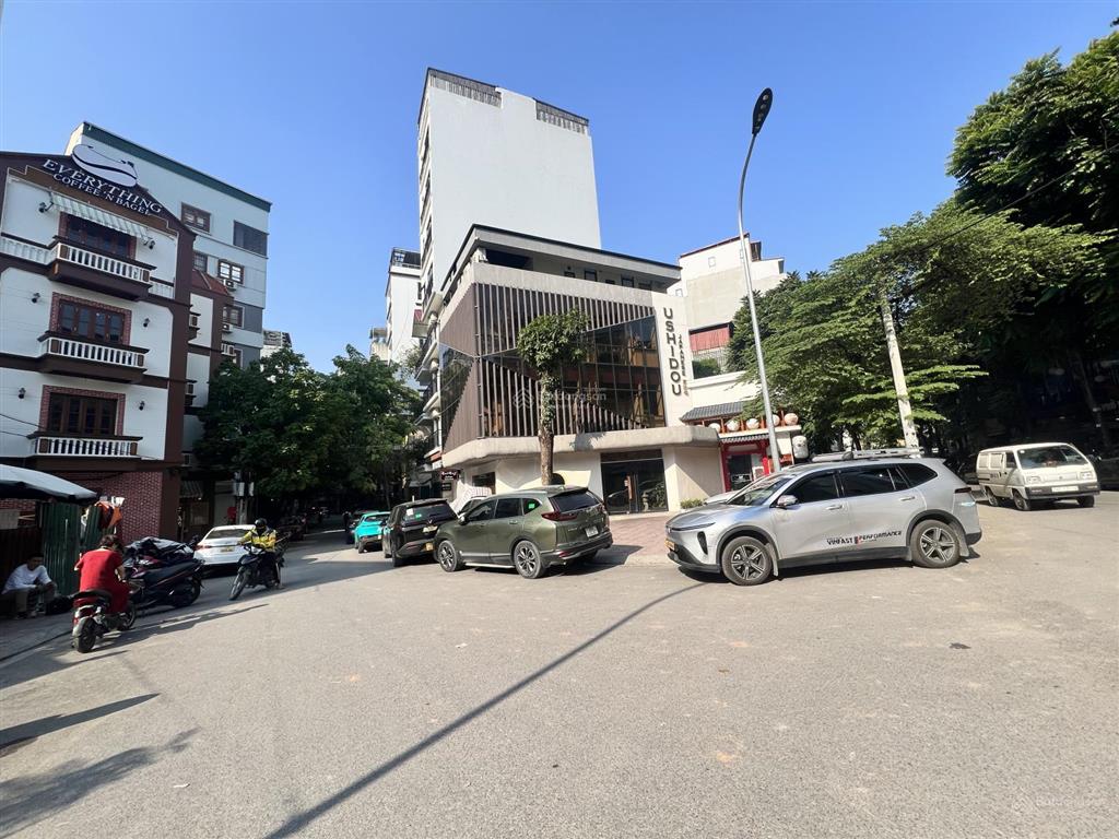 55m2 phân lô phan kế bính (ba đình) 6 tầng 26.5 tỷ gara oto chạy vòng quanh 80m ra mặt đường