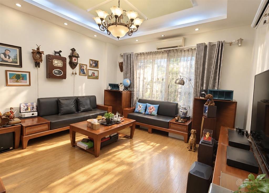 Võng thị  75m2  oto qua cổng  5 tầng  15,3 tỷ  mt 5m  thang máy chờ  gần hồ  dân trí cao