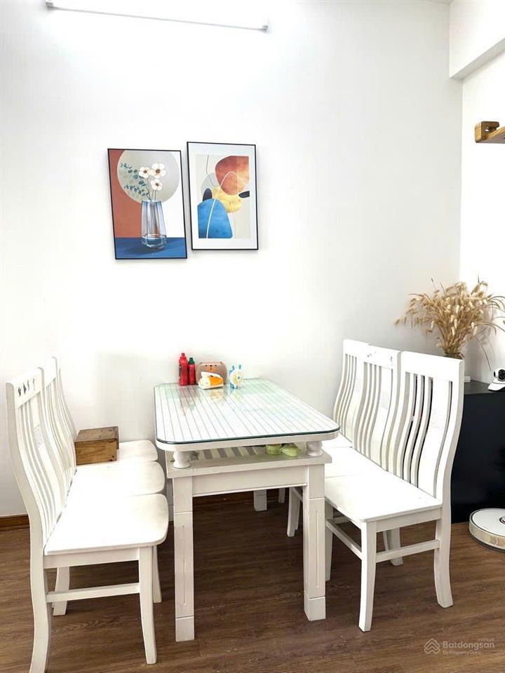 Giá 7,2 tỷ siêu hiếm, bán căn hộ yên hoà 110m2. 3 ngủ 2 vệ sinh full đồ nội thất không chào ảo