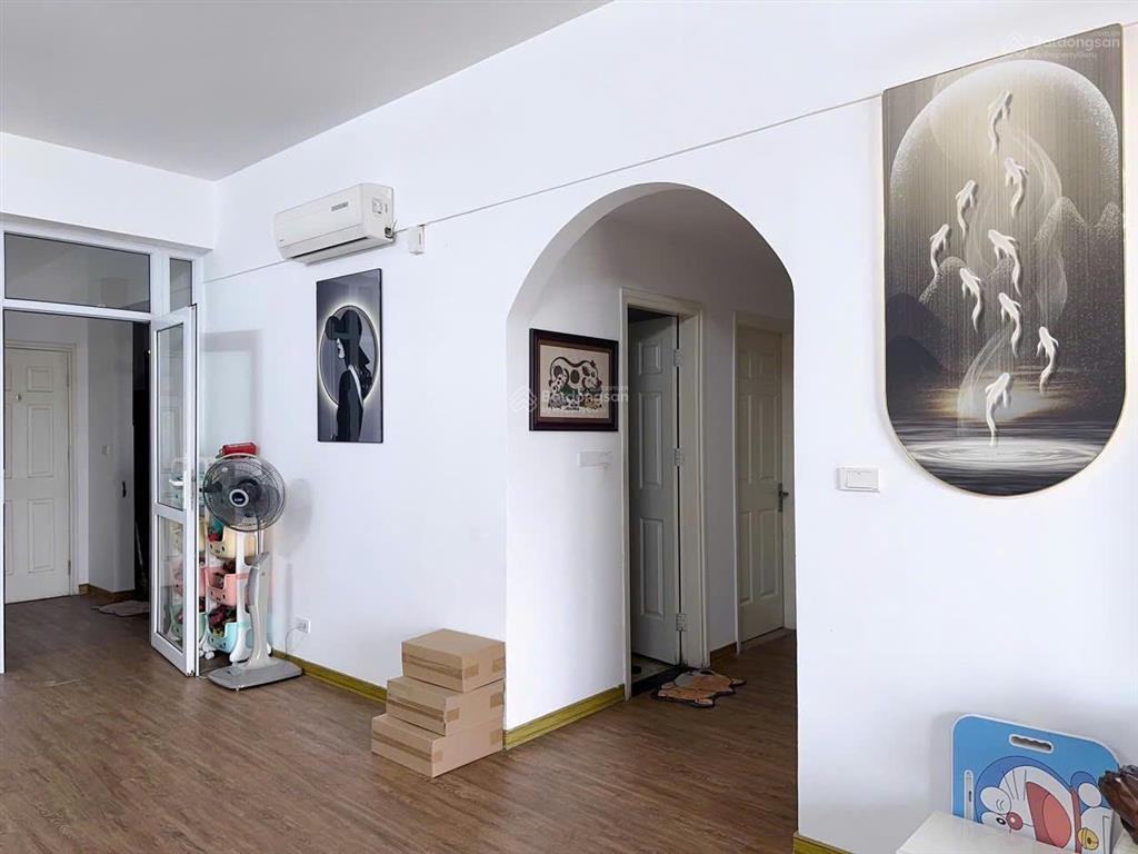 Giá 7,2 tỷ siêu hiếm, bán căn hộ yên hoà 110m2. 3 ngủ 2 vệ sinh full đồ nội thất không chào ảo