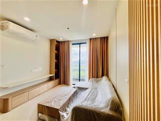 Cho thuê căn hộ 3 phòng ngủ  full nội thất  giá tốt