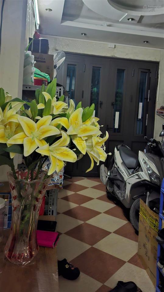 Bán nhà riêng tại kim giang, 8,5 tỷ, 39m2, 4pn, 3wc, 5 tầng
