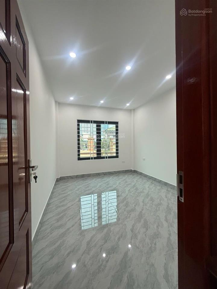 Bán nhà riêng tại minh khai, 8,9 tỷ, 35 m2, 5pn, 3wc, 4t