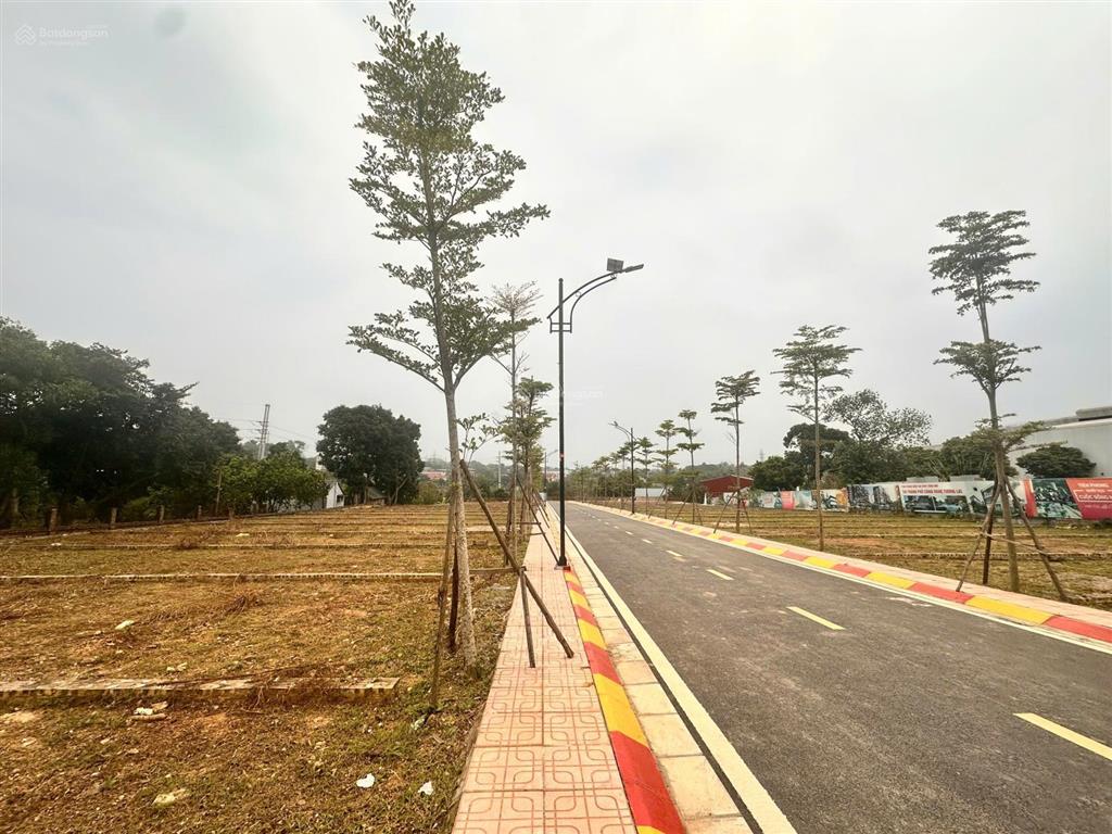 Siêu phẩm đất 100m2 phú cát (hoà lạc)  sẵn sổ  đẹp long lanh