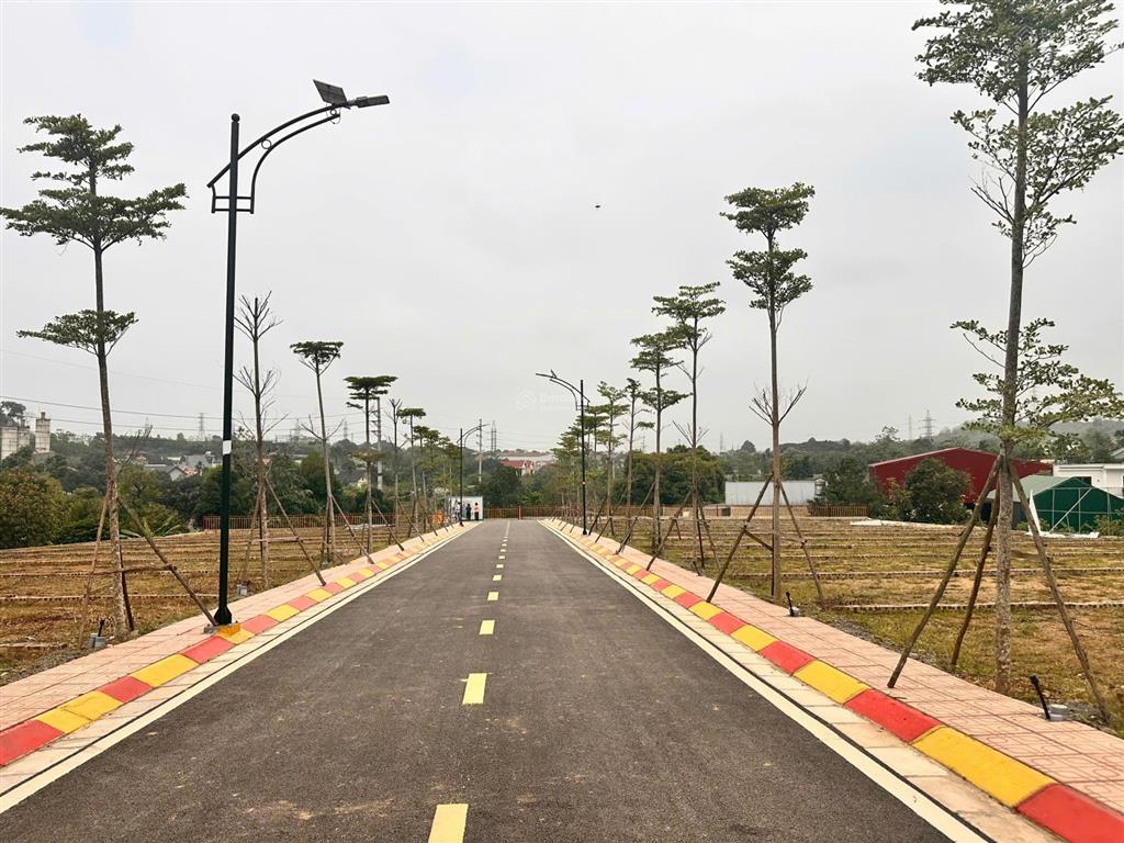 Siêu phẩm đất 100m2 phú cát (hoà lạc)  sẵn sổ  đẹp long lanh