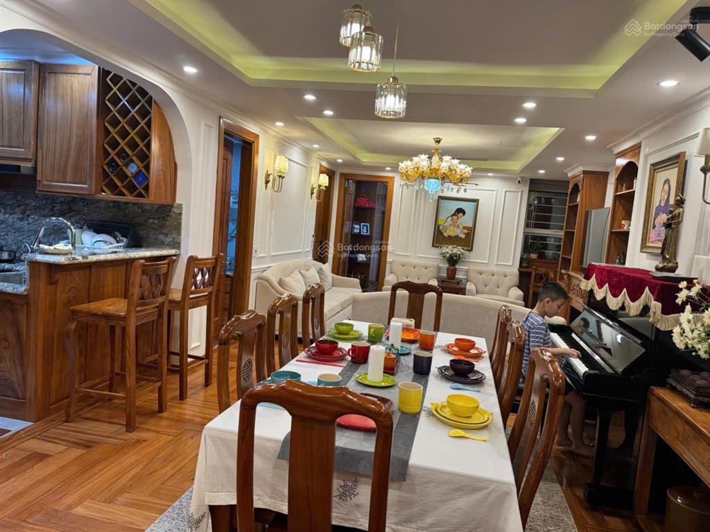 Bán căn hộ tòa e5 ciputra, hà nội dt 120m2 03pn giá 11.3 tỷ.  e hường 0936 670 ***