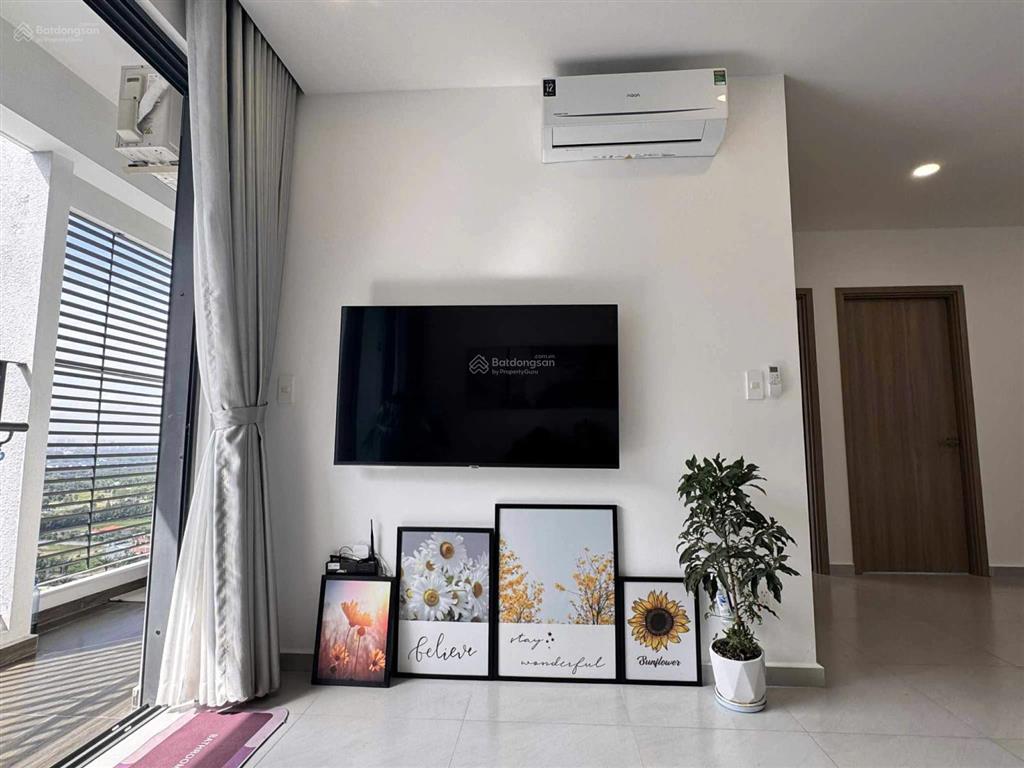 Cho thuê 3pn, 3 wc căn hộ mới full nội thất giá chỉ 10 triệu, 100m²