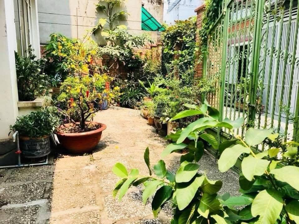 Siêu phẩm  biệt thự tân phú 10x15m  3tầng  chủ bán định cư  sát mũi tàu  hồ đắc di chỉ 13.3 tỷ