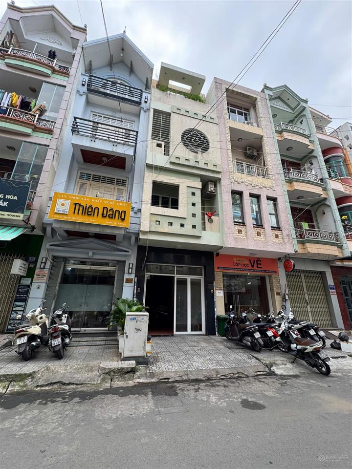 Bán nhà khu đồng bộ đối diện landmark 81nguyễn hữu cảnh p. 22 bình thạnh, 60m2, 5 tầng, sát quận 1