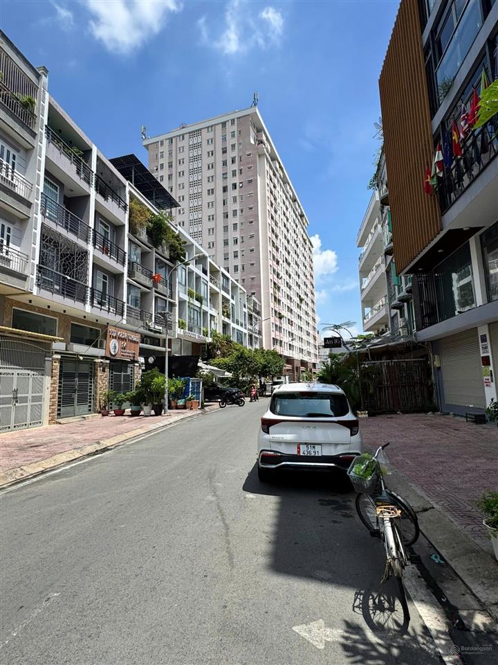 Bán lô nhà đất ngang khủng 10m hẻm vip xô viết nghệ tĩnh p.25 bt, cn gần 300m², tcxd hầm 7 tầng