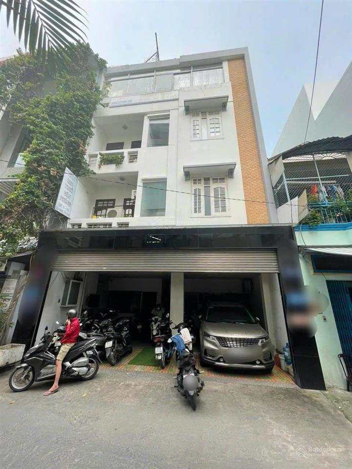 Siêu phẩm ngang 8m ngay phan văn trịphạm văn đồng, p. 11 bình thạnh, 8x18m, 4 tầng có thang máy