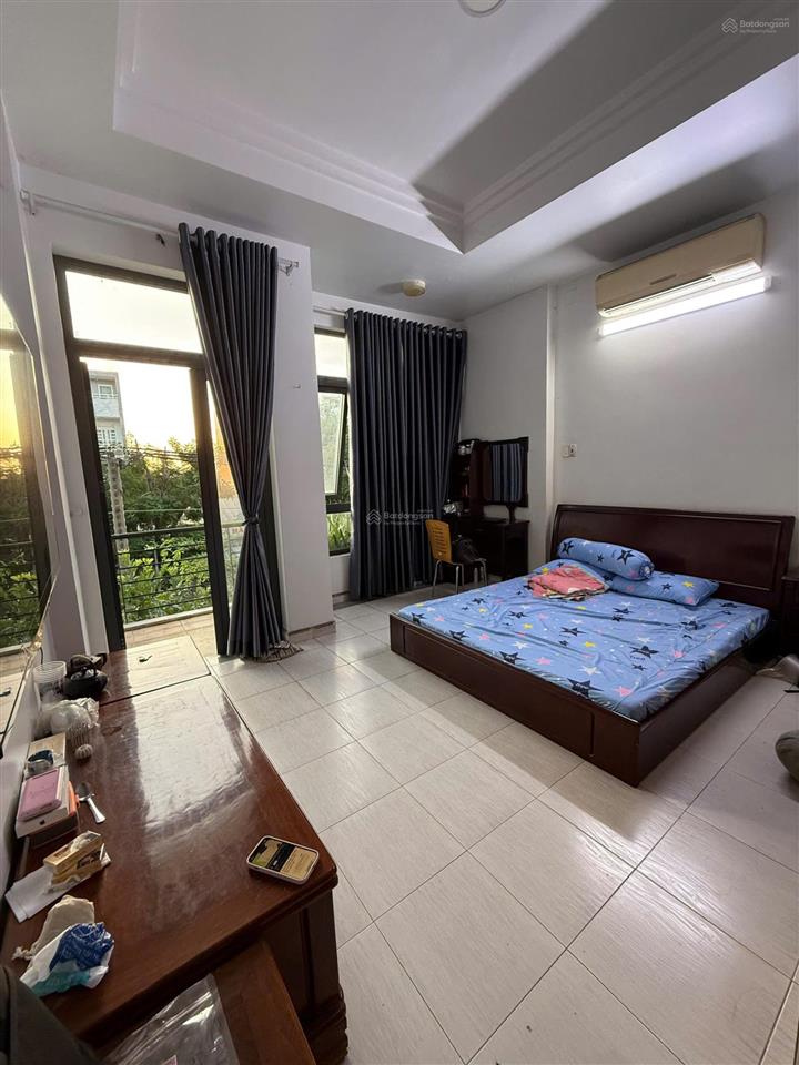 Nhà mặt tiền đường 30m đặng thùy trâmngay đh văn lang p13 bình thạnh, 4.4x20m, 4 tầng. giá đầu tư!