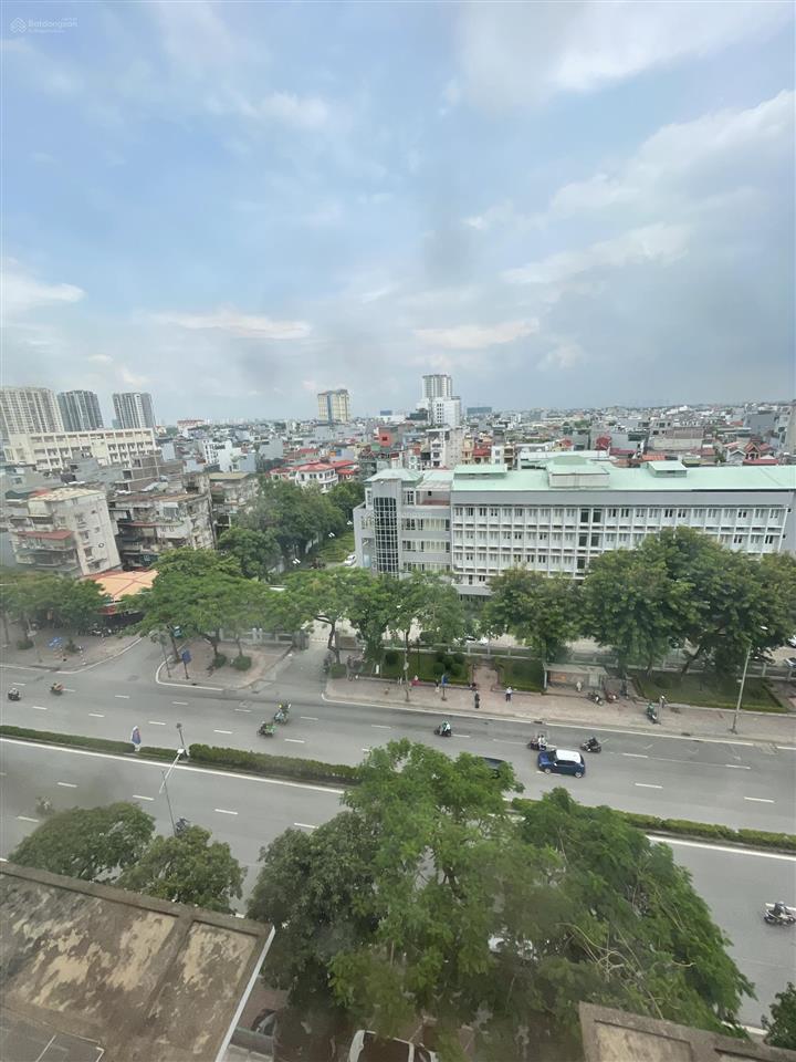 Căn hộ góc view mặt phố nguyễn văn cừ 3 phòng ngủ sổ đỏ lâu dài giá cực tốt