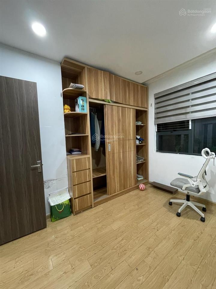 Bán tòa studio ô chợ dừa 7 tầng thang máy 2 mặt thoáng dòng tiền ổn định