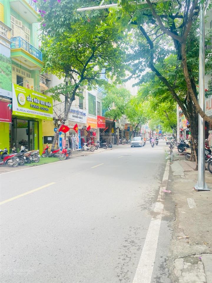 Trung tâm thanh xuân mặt phố vàng vị trí đẹp phố  hai thoáng trước và sau.