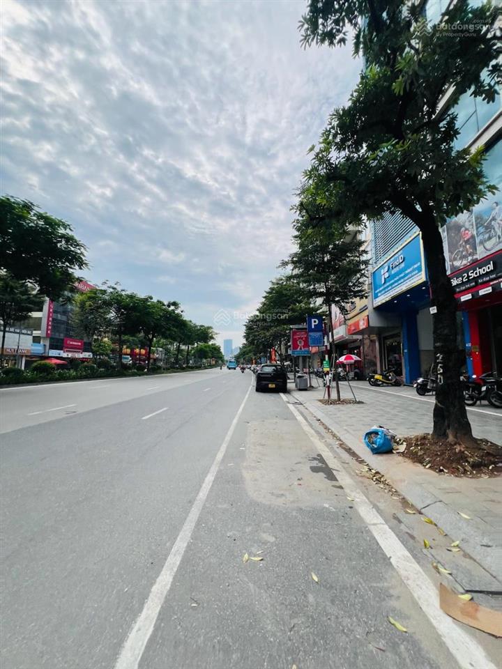 Siêu phẩm mặt phố xã đàn 1 mặt phố, 1 mặt ngõ  nở hậu vị trí vàng trung tâm đống đa.