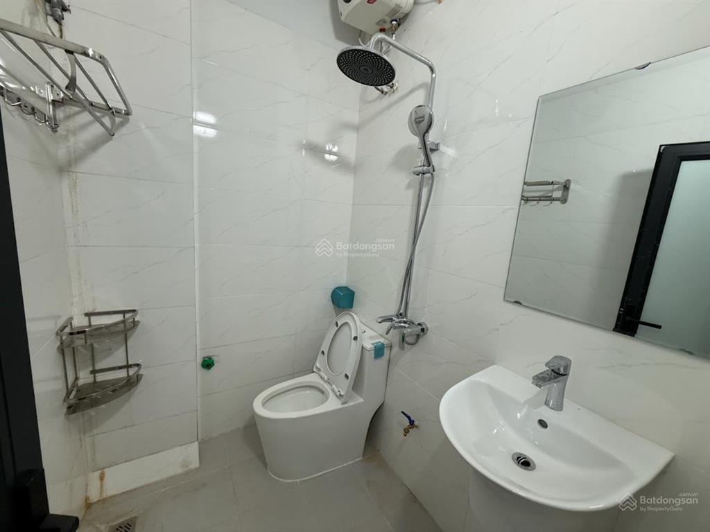 Xã đàn phố. mặt ngõ thông, kinh doanh, cách phố 30m. nhà đẹp ở luôn.