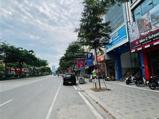 Tòa siêu mẫu chân dài  8t thang máy  2 thoáng trước sau  các căn hộ đều có cửa sổ thoáng sáng.