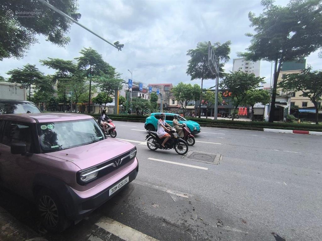 Siêu phẩm mặt phố trần duy hưng lô góc mặt tiền 12 mét.