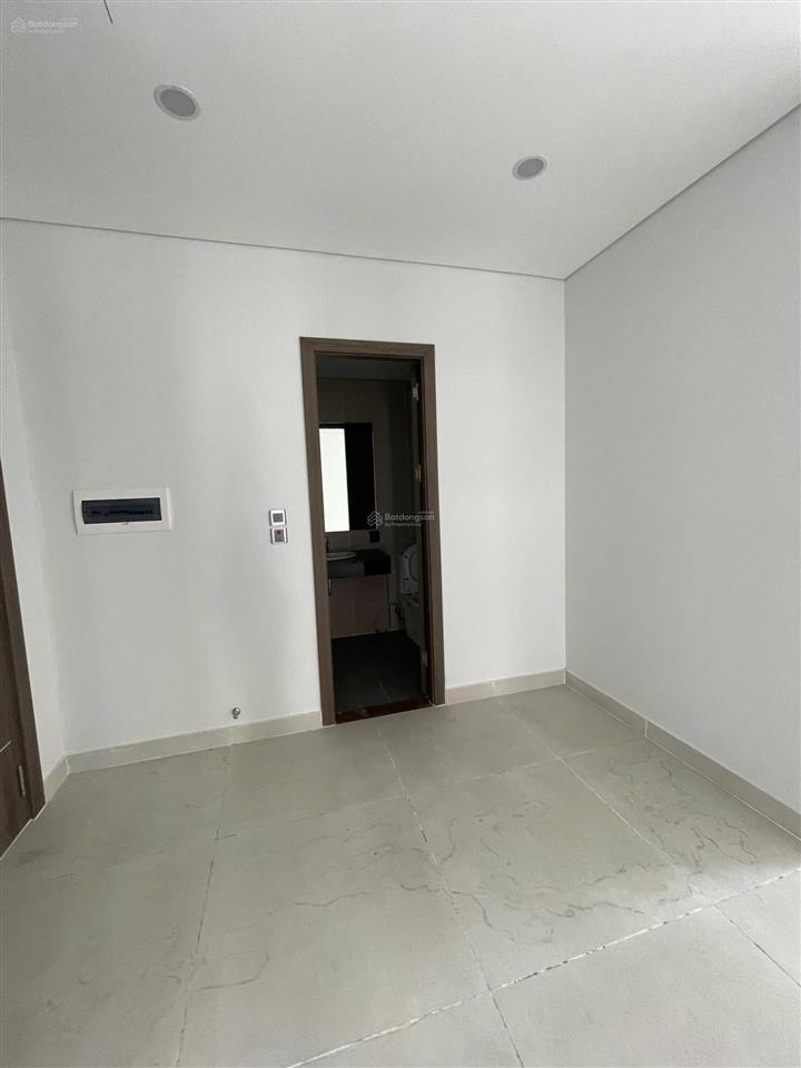 Bán căn 3pn góc 97,5m2 hướng đông nam tầng đẹp sẵn sổ tại khai sơn city giá tốt nhất thị trường!