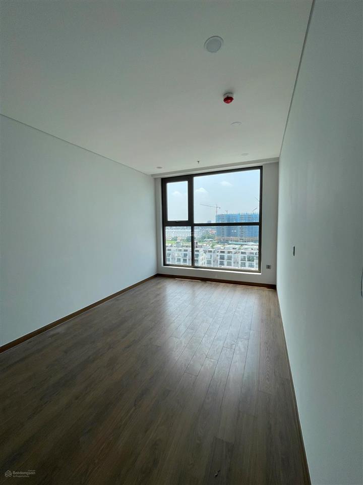 Bán căn 3pn góc 97,5m2 hướng đông nam tầng đẹp sẵn sổ tại khai sơn city giá tốt nhất thị trường!