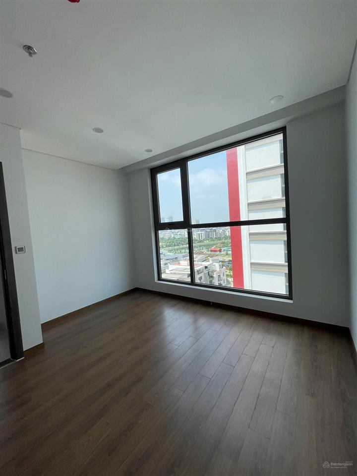 Bán căn 3pn góc 97,5m2 hướng đông nam tầng đẹp sẵn sổ tại khai sơn city giá tốt nhất thị trường!