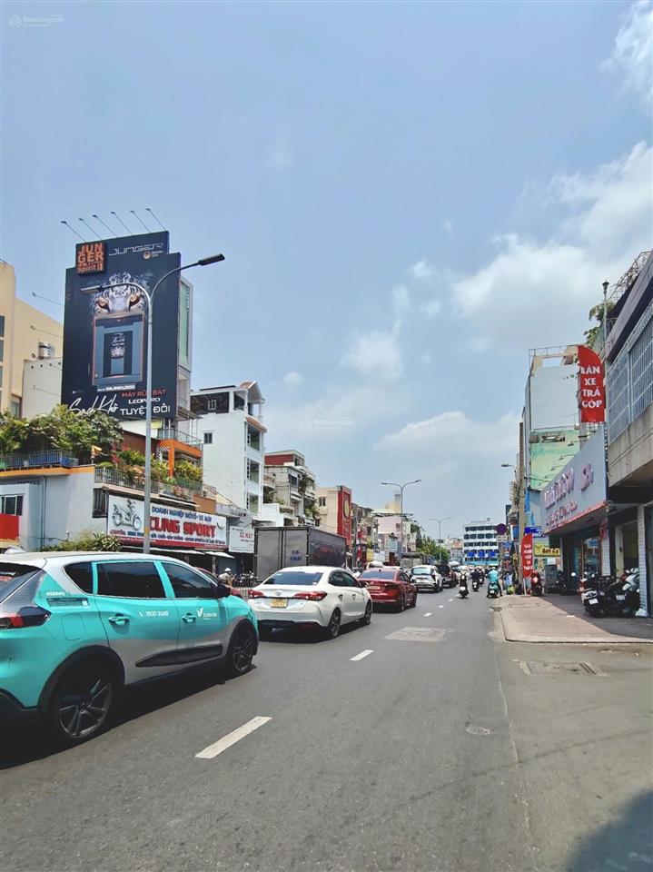 Mặt tiền kinh doanh  ngay ngã 4 phú nhuận  hoàng văn thụ  phú nhuận  96m2  chỉ 15.79 tỷ tl