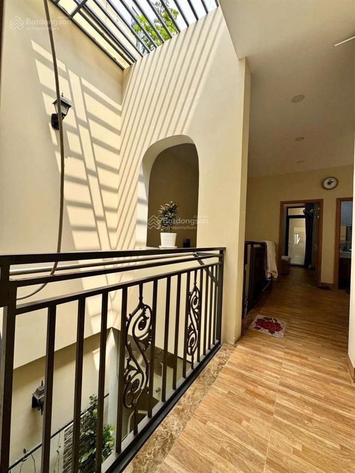 Nhà mặt tiền  đường 22m  khu biệt thự  bình lợi  4 tầng btct  110m2, 5x22  nhỉnh 19 tỷ tl