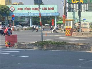 Gấp bán mt trường chinh ngay cổng khu công nghiệp 4 x 18m trệt lầu vỉa hè lớn hdt 30tr/th 12.9ty