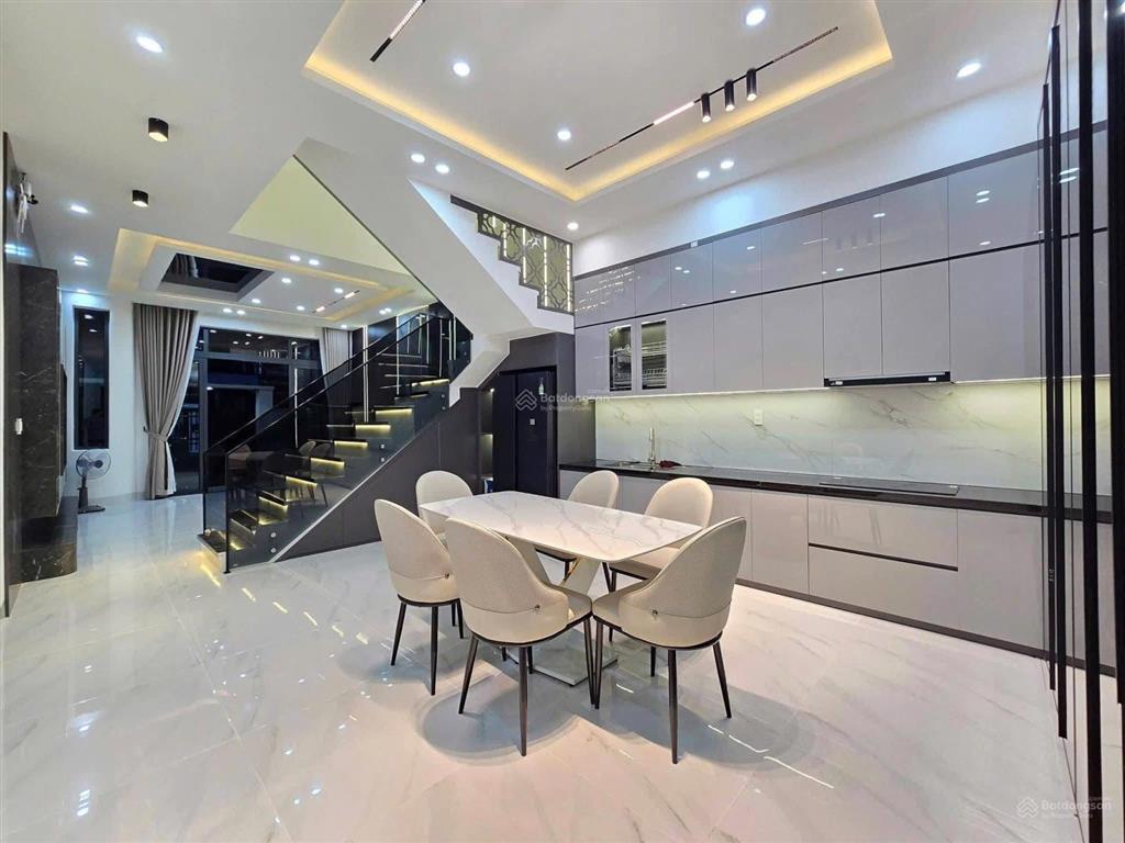 Nam dư, 41m giá 6.7 tỷ, 4 tầng, 4pn full nội thất gần trường chợ nhà đẹp ở ngay