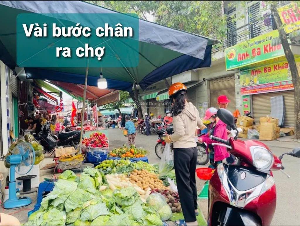 Hiếm 1,69 tỷ nhà 1 trệt 1 lầu, shr bán gấp