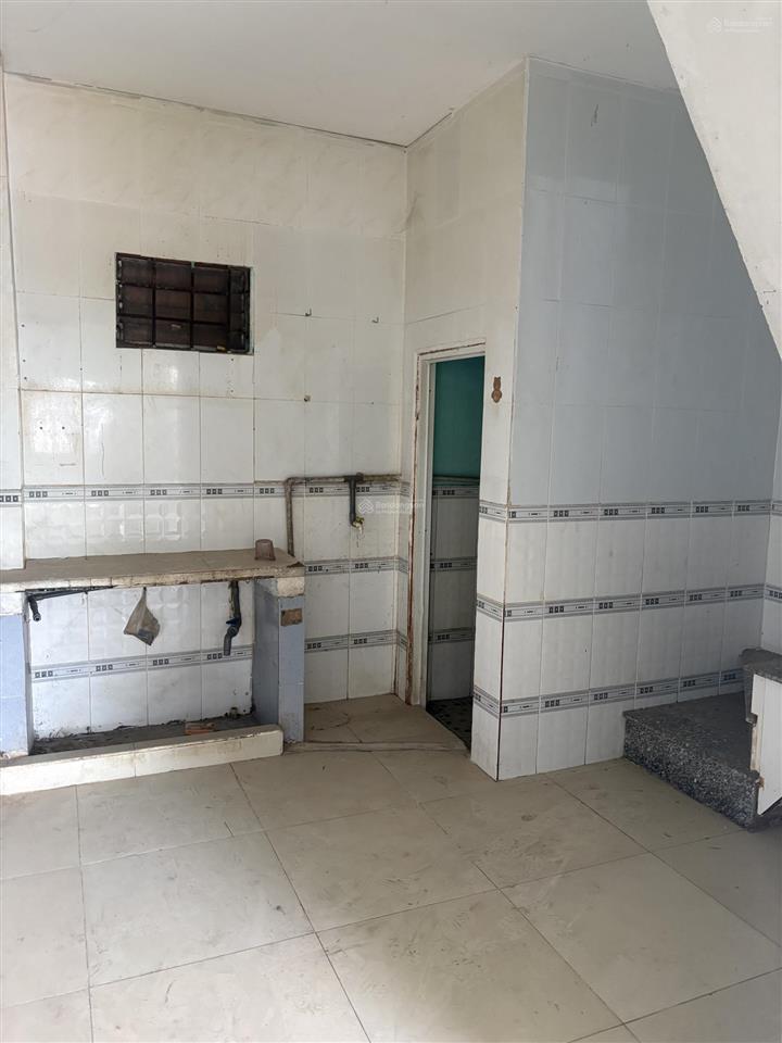 1.399 tỷ có nhà mặt tiền khai thác cho thuê 45 triệu/tháng