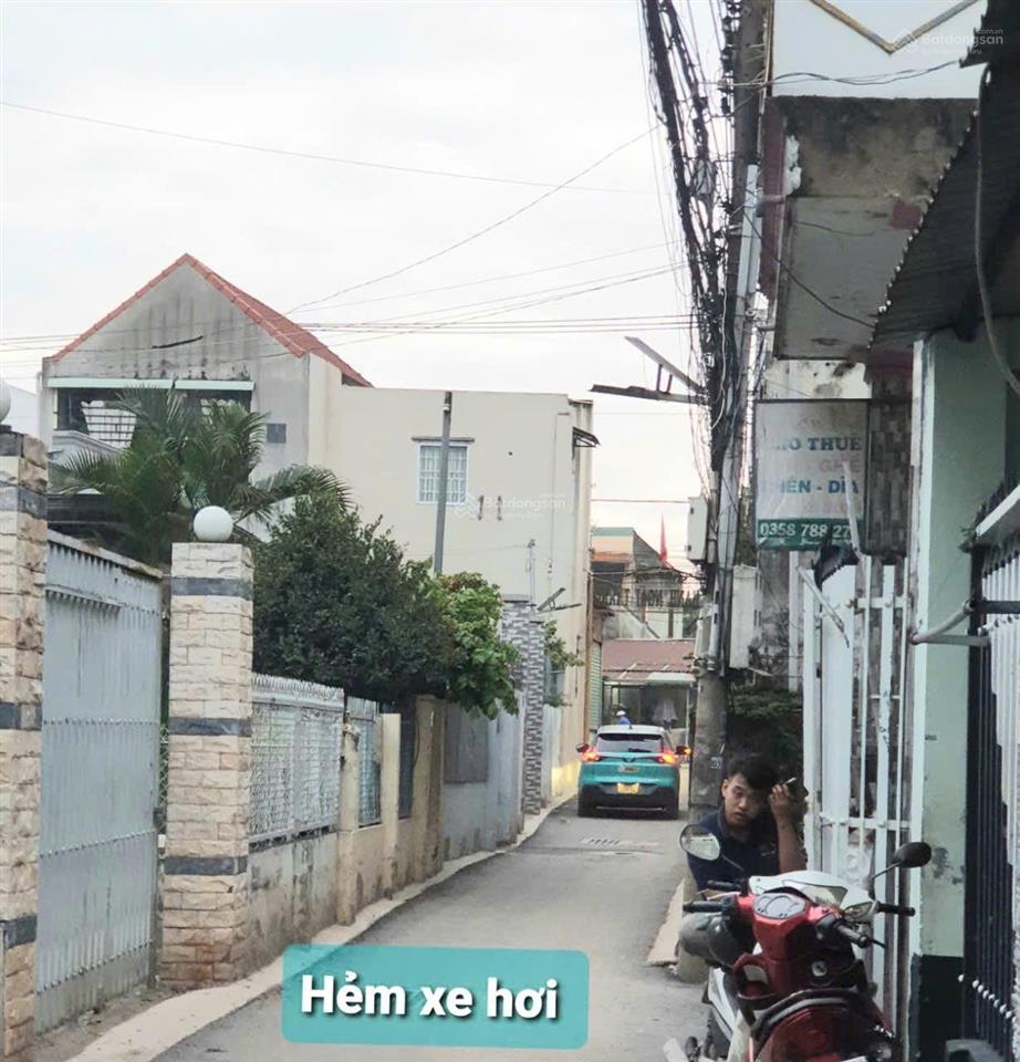 Chỉ 1,5 tỷ sở hữu nhà riêng 43m có sân xe hơi, shr tại đông hòa!