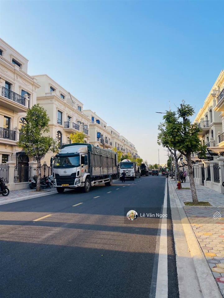 Biệt thự 180m2 đảo vua giá tốt 14,6 tỷ rẻ nhât từ khi mở bán dự án vinhomes vũ yên  0769 186 ***