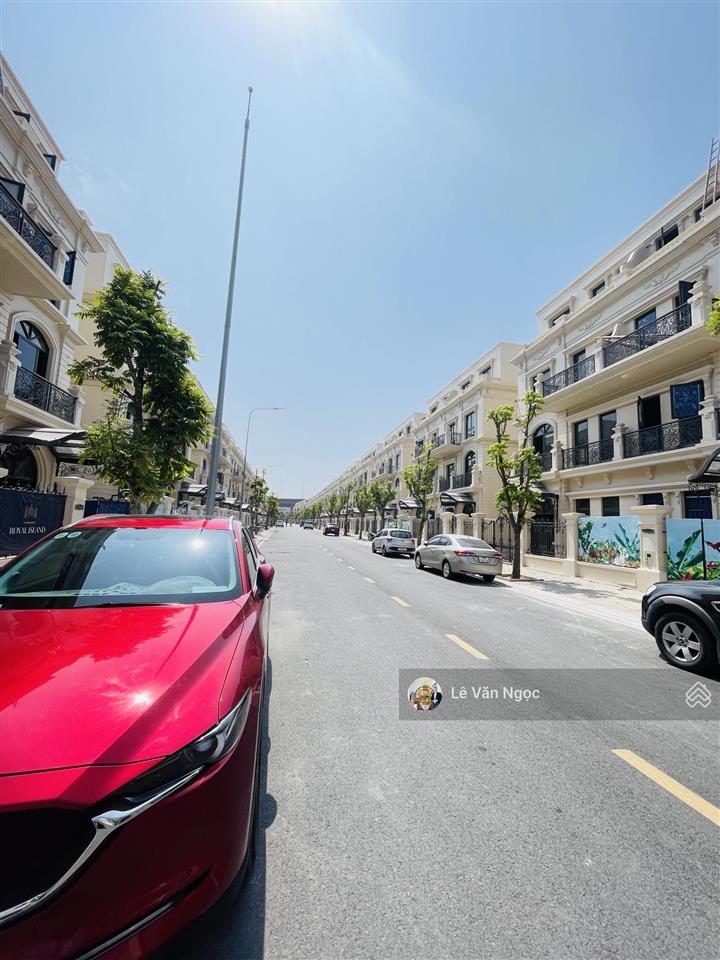 Biệt thự 180m2 đảo vua giá tốt 14,6 tỷ rẻ nhât từ khi mở bán dự án vinhomes vũ yên  0769 186 ***