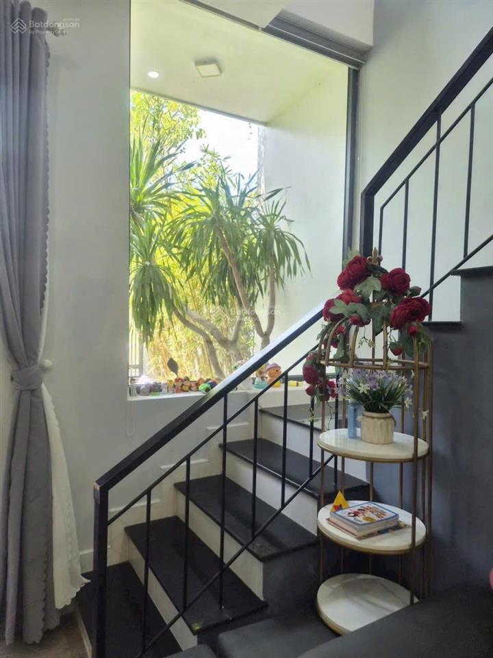 Nhà đẹp gần biển gần kdl ngũ hành sơn | 100m² chỉ 7,9 tỷ tl