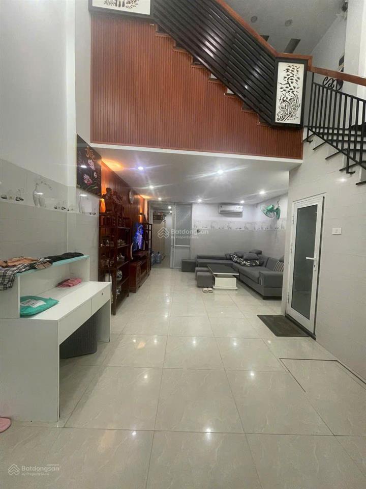 Hiếm khu trung tâm nhà 2 khối riêng biệt ngang khủng 7,7m