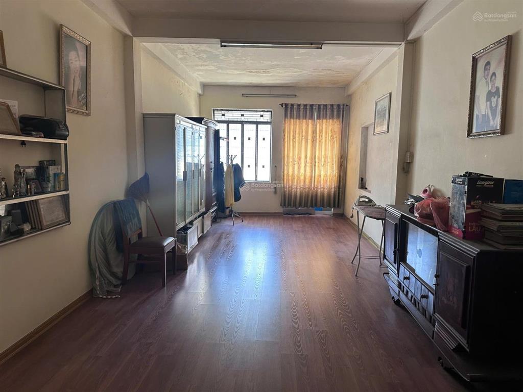 Bán nhà phố 58m² tại hùng vương, 12,2 tỷ, 3pn, 3wc, khu kinh doanh sầm uất.