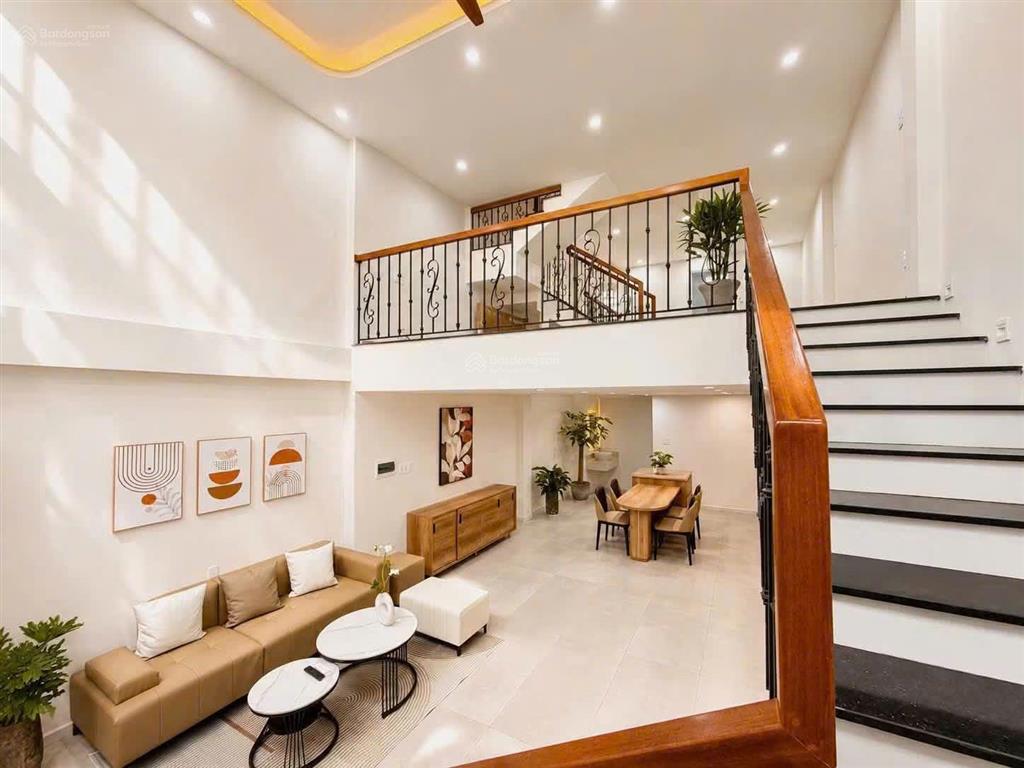 Bán nhà riêng hoàng diệu 3pn, 5wc, 58m² tại , 7,45 tỷ, gần cầu rồng, ra sân bay tầm 10 phút.